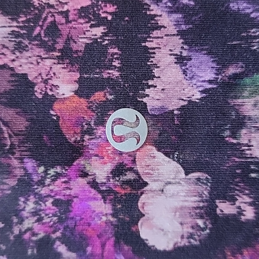 Lululemon Wunder Under Crop HR *Roll Down Scallop Full-On Luxtreme 24" EUC - Picture 3 of 6